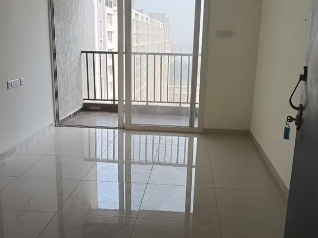 Rental | 2 BHK + Extra Room 650 Sq.Ft. Apartment in Kolte Patil Life Republic R 10