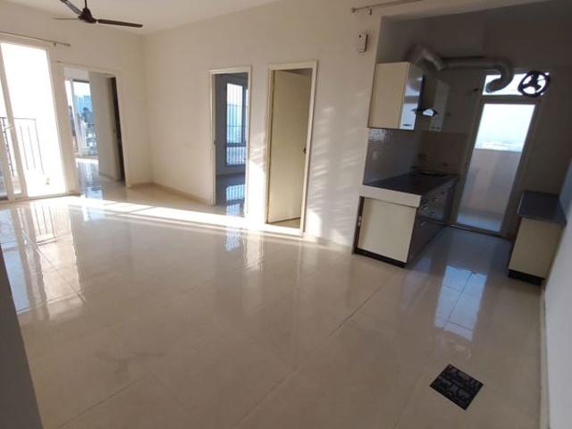 Rental | 2 BHK + Extra Room 670 Sq.Ft. Apartment in Signature Global The Millennia