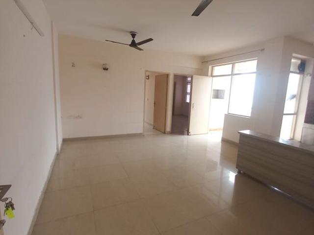 Rental | 2 BHK + Extra Room 700 Sq.Ft. Apartment in Ninex RMG Residency