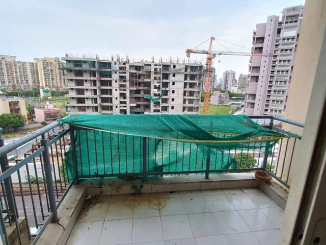 Rental | 2 BHK + Extra Room 700 Sq.Ft. Apartment in Ninex RMG Residency