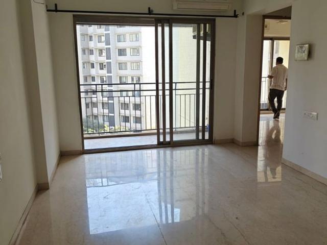 Rental | 2 BHK + Extra Room 750 Sq.Ft. Apartment in Andheri West