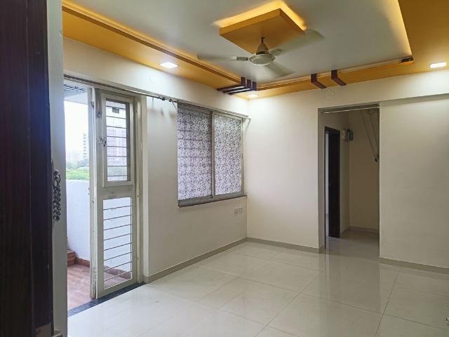 Rental | 2 BHK + Extra Room 761 Sq.Ft. Apartment in Woodsville Phase III
