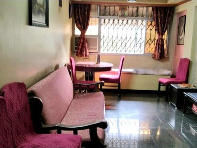 Rental | 2 BHK + Extra Room 810 Sq.Ft. Apartment in Sai Dham CHS Mulund West