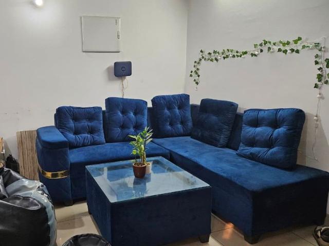 Rental | 2 BHK + Extra Room 930 Sq.Ft. Apartment in Supertech Cape Town