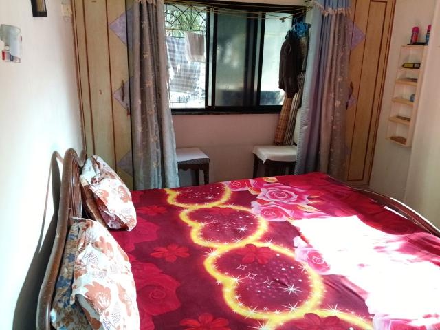 Rental | 2 BHK + Extra Room 950 Sq.Ft. Apartment in Sahajanand Silent Park
