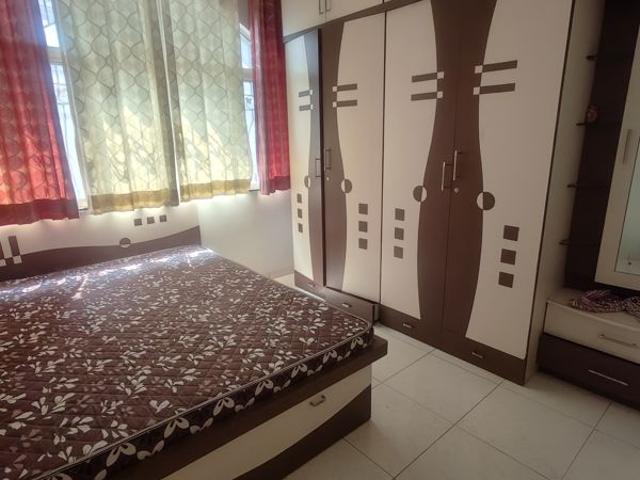 Rental | 2 BHK + Extra Room 1000 Sq.Ft. Apartment in Dwarkadhish Residency