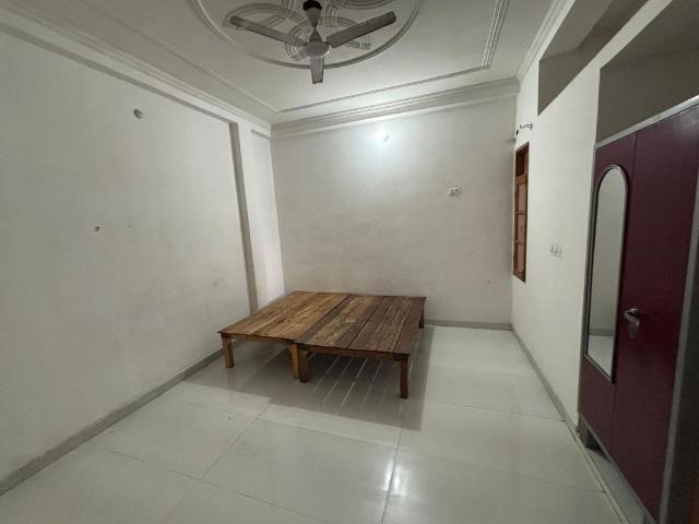 Rental | 2 BHK + Extra Room 1000 Sq.Ft. Independent House in Gomti Nagar
