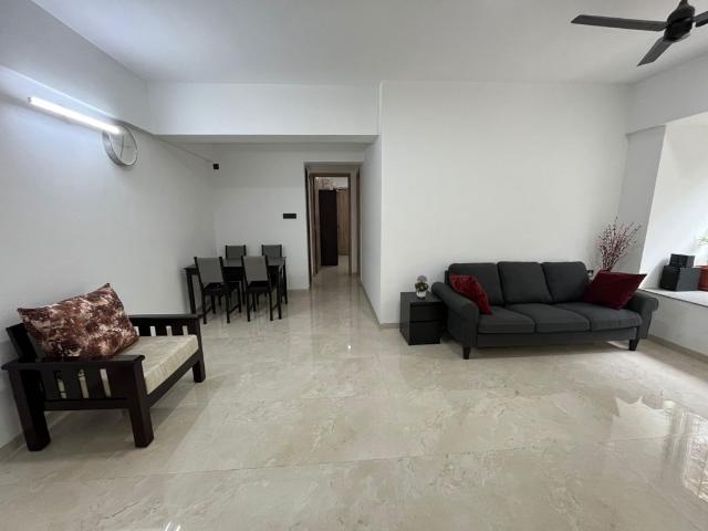 Rental | 2 BHK + Extra Room 1020 Sq.Ft. Apartment in LMS Finswell Woods