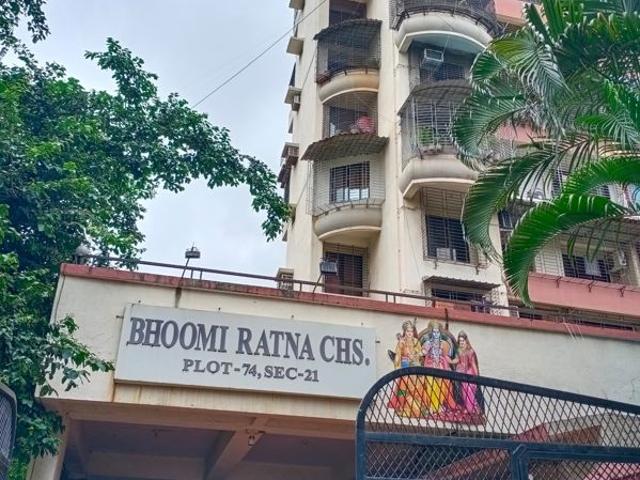 Rental | 2 BHK + Extra Room 1100 Sq.Ft. Apartment in Bhoomi Ratna