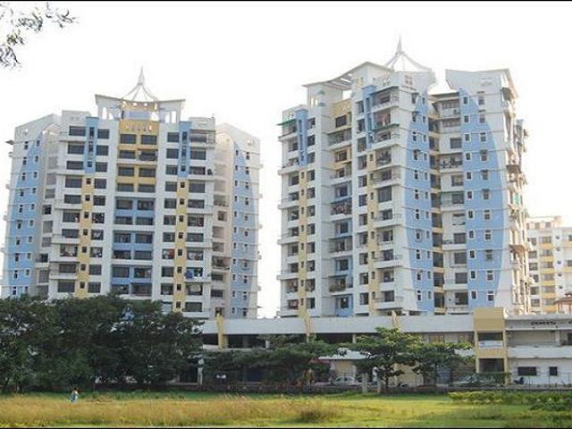 Rental | 2 BHK + Extra Room 1150 Sq.Ft. Apartment in Grow More Tower
