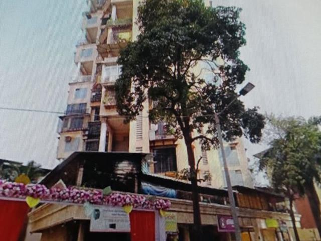 Rental | 2 BHK + Extra Room 1150 Sq.Ft. Apartment in Om Shivshankar Towers