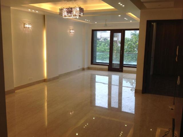 Rental | 2 BHK + Extra Room 1200 Sq.Ft. Independent House in Defence Colony