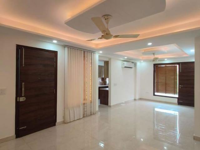 Rental | 2 BHK + Extra Room 1300 Sq.Ft. Apartment in Sector 6 Dwarka