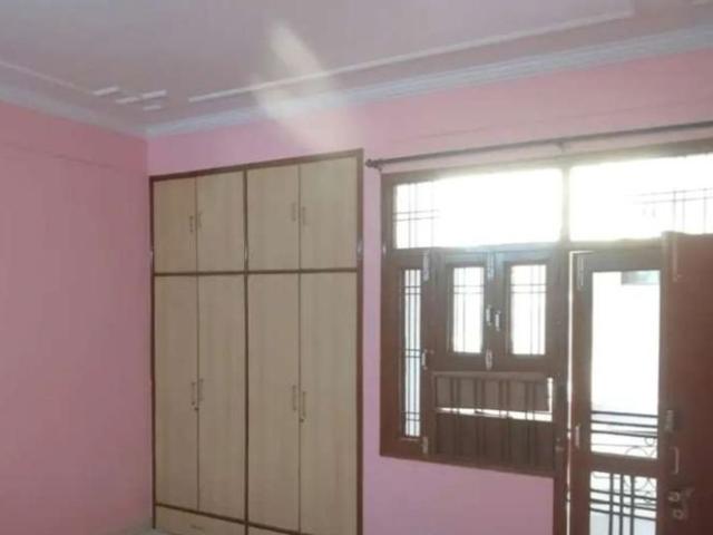Rental | 2 BHK + Extra Room 1450 Sq.Ft. Apartment in Raj Apartments Butler Colony