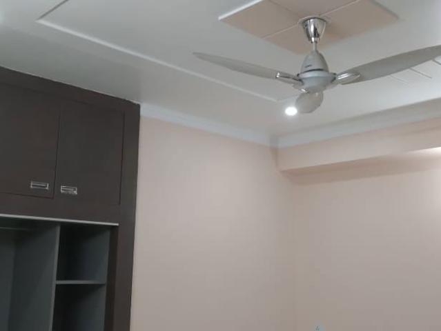 Rental | 2 BHK + Extra Room 1461 Sq.Ft. Independent House in Sector 4