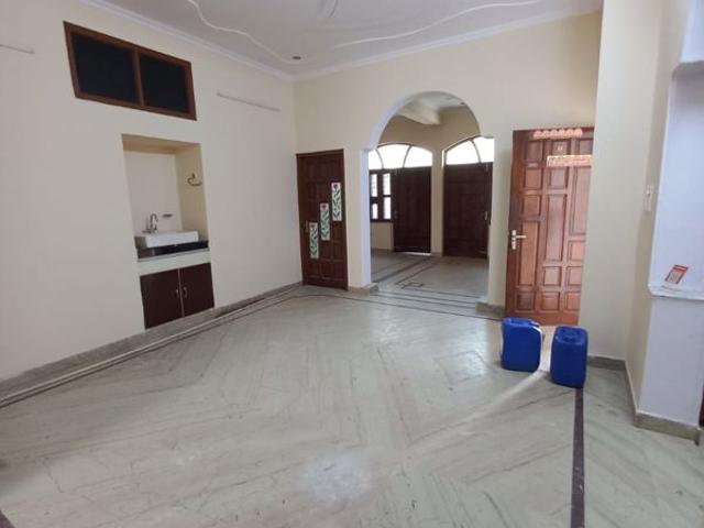 Rental | 2 BHK + Extra Room 3000 Sq.Ft. Independent House in Kadipur