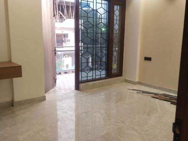 Rental | 2 BHK + Extra Room,Basement 400 Sq.Yd. Villa in Anand Lok