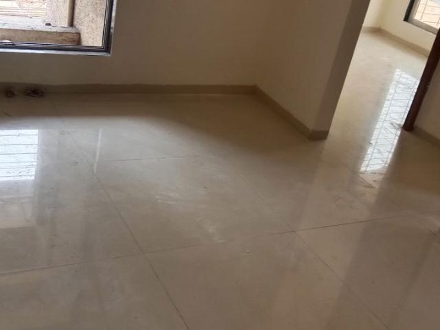 Rental | 2 BHK + Extra Room,Store Room 1100 Sq.Ft. Apartment in Saral Orchid