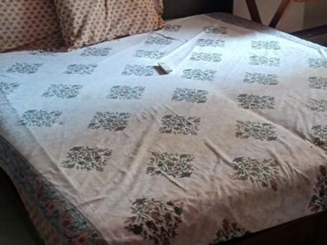 Rental | 2 BHK + Extra Room,Store Room 700 Sq.Ft. Apartment in Unity Wadala CHS