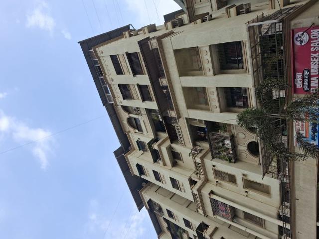 Rental | 2 BHK + Servant Room,Extra Room 1262 Sq.Ft. Apartment in Arihant Riddhi