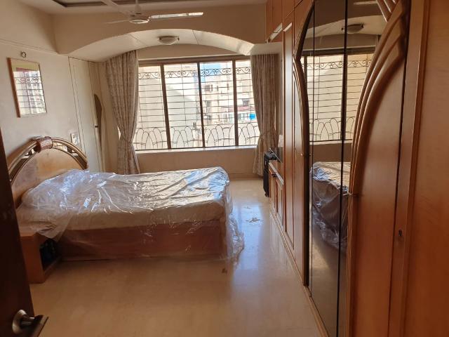 Rental | 2 BHK + Servant Room,Extra Room 2000 Sq.Ft. Apartment in 71 Las Palmas