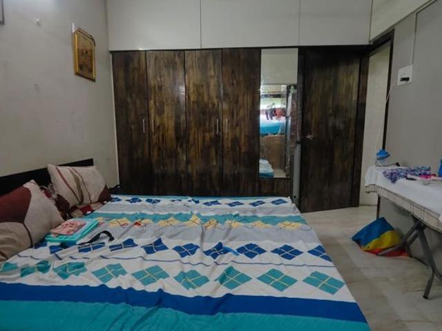 Rental | 2 BHK + Servant Room,Extra Room 680 Sq.Ft. Apartment in Malad Apartment