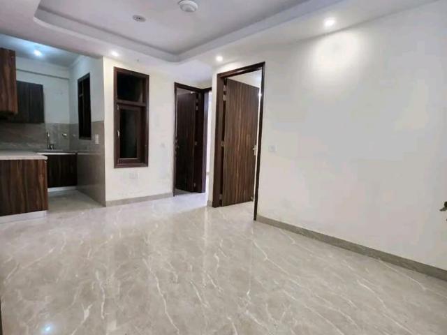 Rental | 2 BHK + Servant Room,Extra Room 950 Sq.Ft. Apartment in Chattarpur
