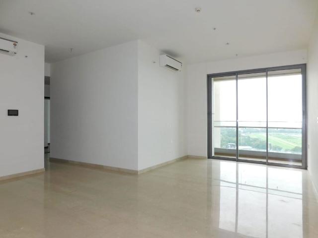 Rental | 2 BHK + Servant Room,Study Room 770 Sq.Ft. Apartment in Piramal Mahalaxmi