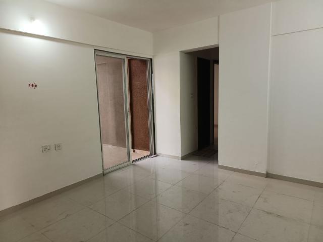 Rental | 2 BHK + Servant Room,Study Room,Extra Room 721 Sq.Ft. Apartment in Yogesh Gandharv Mithila