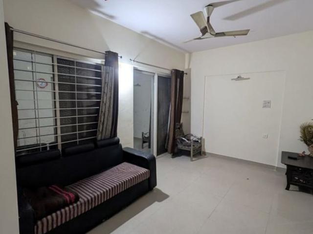 Rental | 2 BHK + Servant Room,Study Room,Extra Room,Store Room 703 Sq.Ft. Apartment in Spectrum BA Swadesha