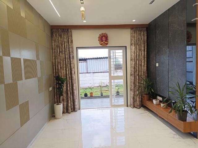 Rental | 2 BHK + Servant Room,Study Room,Extra Room,Store Room 702 Sq.Ft. Apartment in Ishwar Parmar River Residency