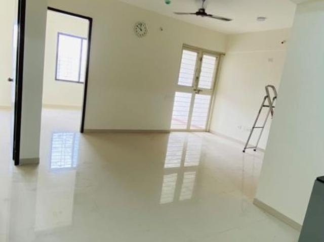 Rental | 2 BHK + Servant Room,Study Room,Extra Room,Store Room 721 Sq.Ft. Apartment in Bhumi Silverio