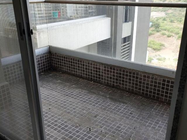 Rental | 2 BHK + Servant Room 1000 Sq.Ft. Apartment in Mont Vert Belbrook