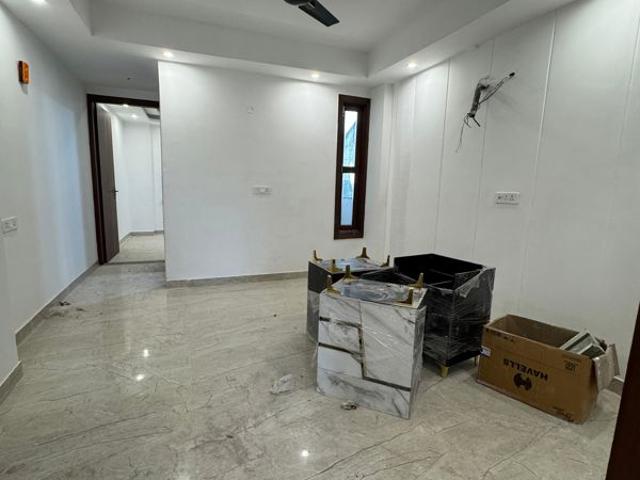 Rental | 2 BHK + Servant Room 1000 Sq.Ft. Apartment in Chattarpur