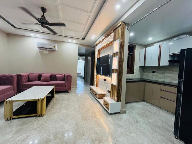 Rental | 2 BHK + Servant Room 1000 Sq.Ft. Apartment in Palm Residency Chhatarpur