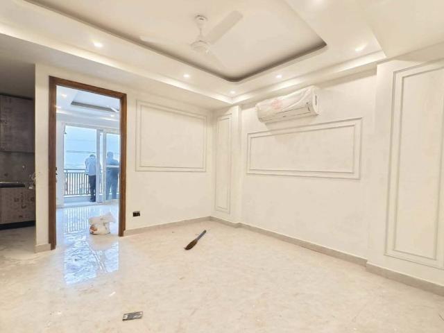 Rental | 2 BHK + Servant Room 1000 Sq.Ft. Apartment in Palm Residency Chhatarpur