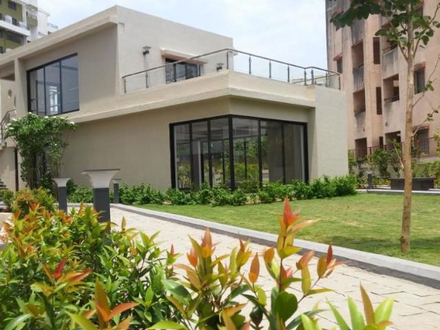 Rental | 2 BHK + Servant Room 1000 Sq.Ft. Apartment in Primespace Utsav Homes III