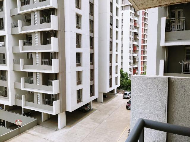 Rental | 2 BHK + Servant Room 1000 Sq.Ft. Apartment in Suyog Padmavati Hills