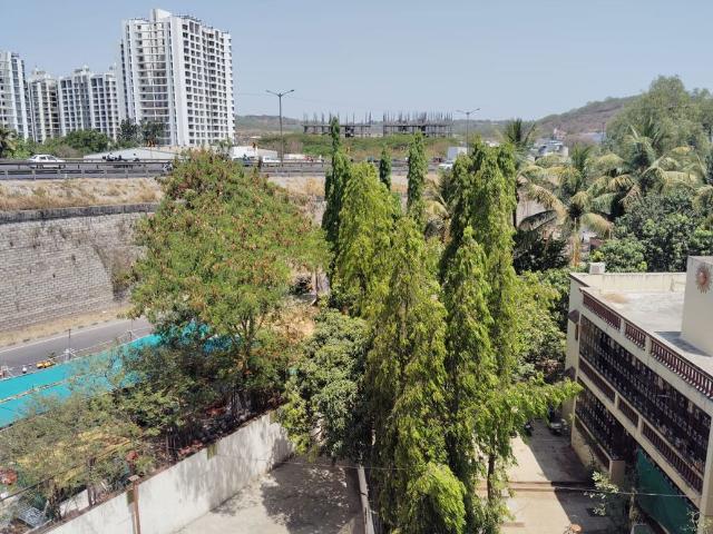 Rental | 2 BHK + Servant Room 1000 Sq.Ft. Apartment in Satyam Shrey