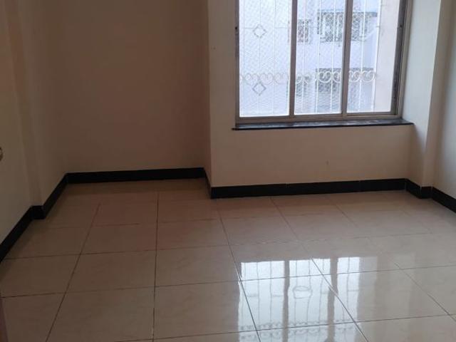 Rental | 2 BHK + Servant Room 1000 Sq.Ft. Apartment in Space Elena