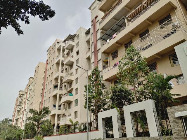 Rental | 2 BHK + Servant Room 1000 Sq.Ft. Apartment in Welwoath Tinseltown
