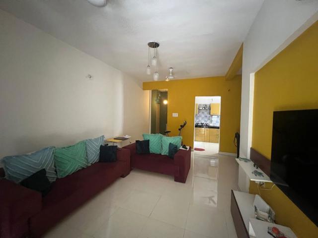 Rental | 2 BHK + Servant Room 1020 Sq.Ft. Apartment in Rakshak Nagar Gold