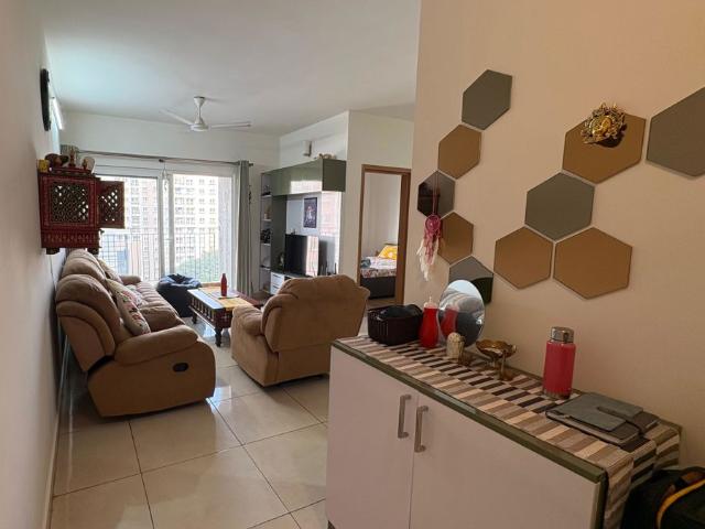 Rental | 2 BHK + Servant Room 1200 Sq.Ft. Apartment in Assetz Here And Now