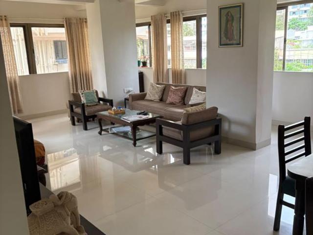Rental | 2 BHK + Servant Room 1200 Sq.Ft. Apartment in Sukh Shanti CHS Cumbala Hill