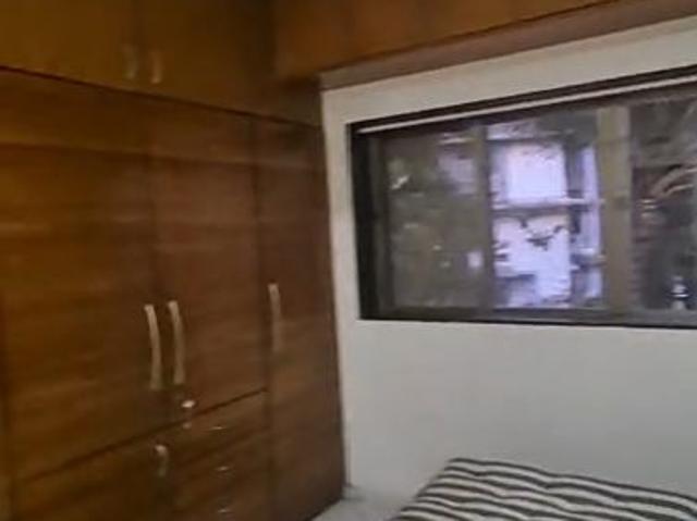 Rental | 2 BHK + Servant Room 1300 Sq.Ft. Apartment in Jeevan Vihar Building