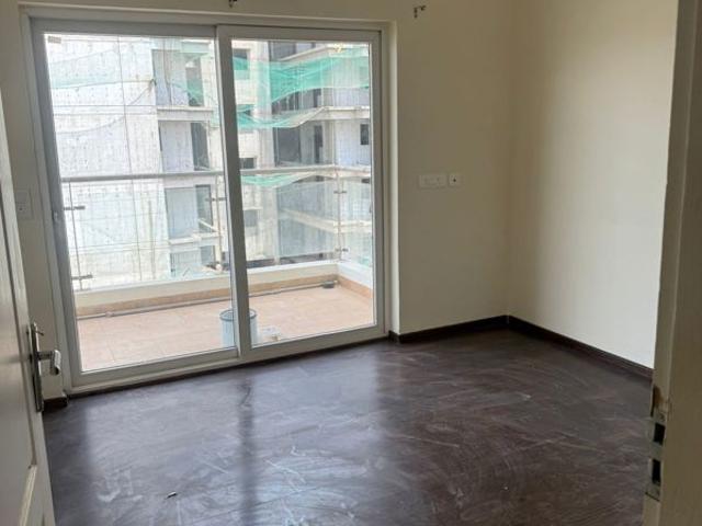 Rental | 2 BHK + Servant Room 1350 Sq.Ft. Apartment in Shree Vardhman Victoria