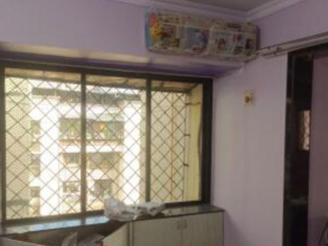 Rental | 2 BHK + Servant Room 450 Sq.Ft. Apartment in Runwal Estate Building No D1 D2 Chs Ltd