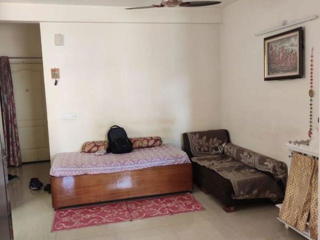 Rental | 2 BHK + Servant Room 603 Sq.Ft. Apartment in Pyramid Urban Homes 2