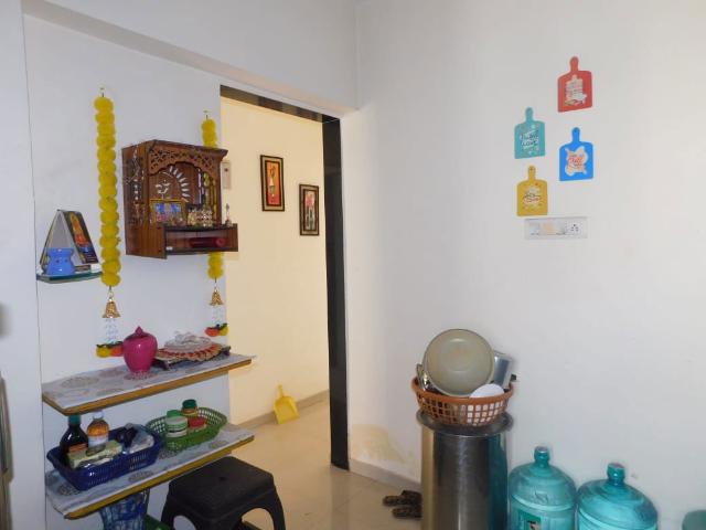 Rental | 2 BHK + Servant Room 600 Sq.Ft. Apartment in Oxford Housing Society