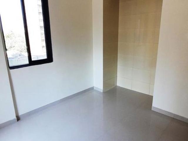 Rental | 2 BHK + Servant Room 600 Sq.Ft. Apartment in Laabh Gloria